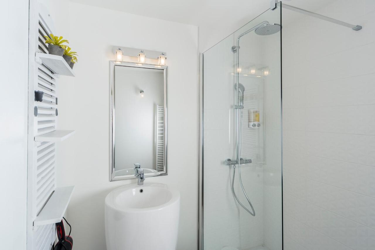 Les Terrasses Suite Et Loft De Campagne Avon-les-Roches Kültér fotó